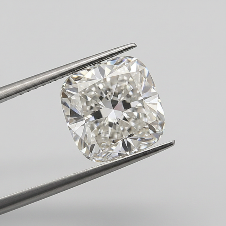 Diamant cultivé en laboratoire taille coussin de 3,02 carats, VS2/G