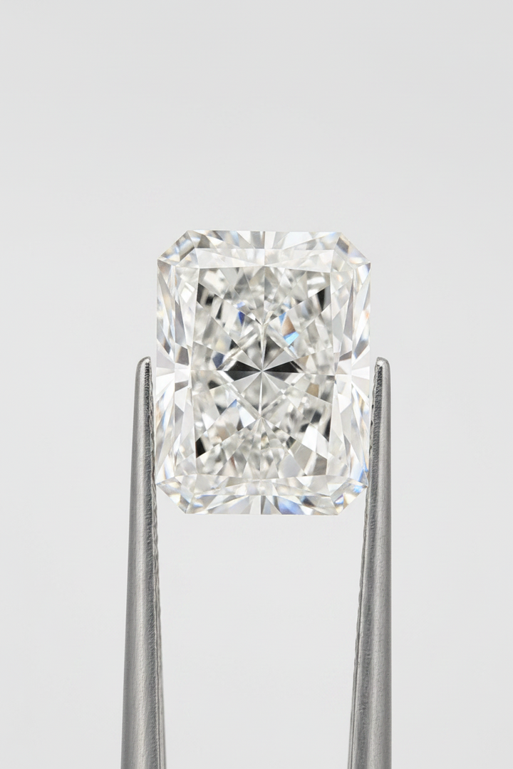 3.02 Carat Radiant Lab Grown Diamond, VVS2/F