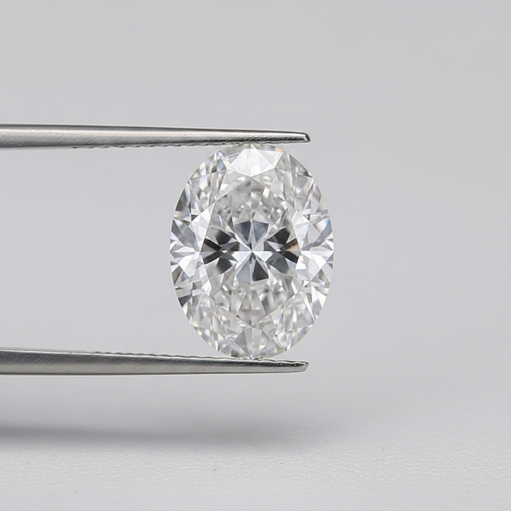 3,04 Karat ovaler, im Labor geschliffener Diamant, VS1/F