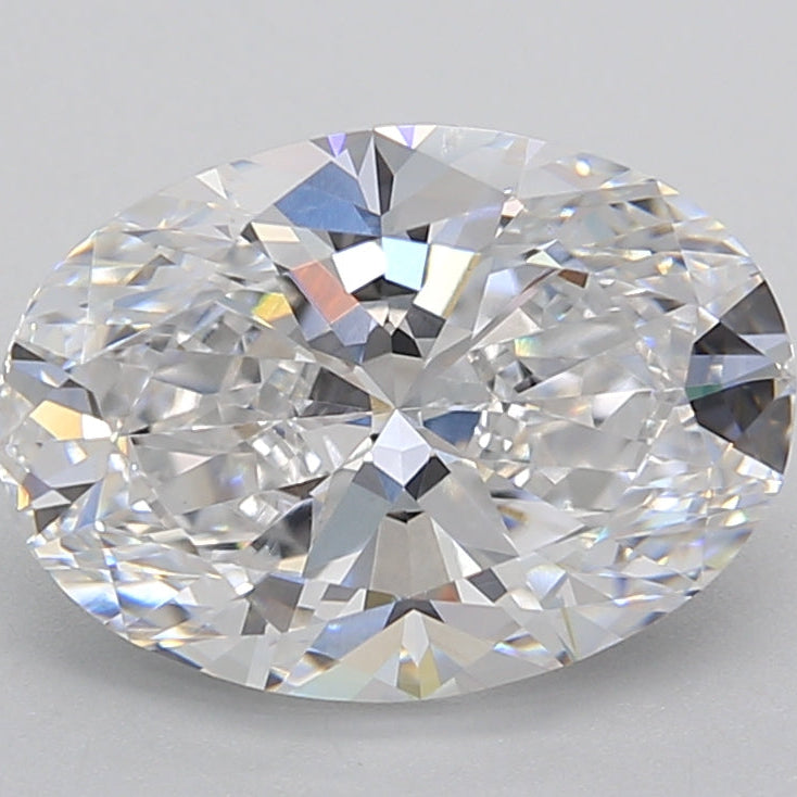 Diamante coltivato in laboratorio a taglio ovale da 3,04 carati VS2 E