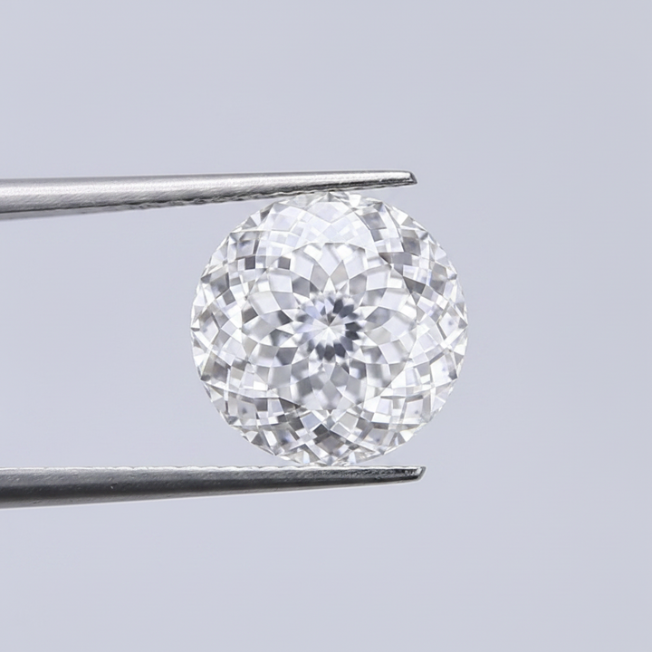 Diamante cultivado em laboratório com lapidação portuguesa de 3,04 quilates, VVS2/E