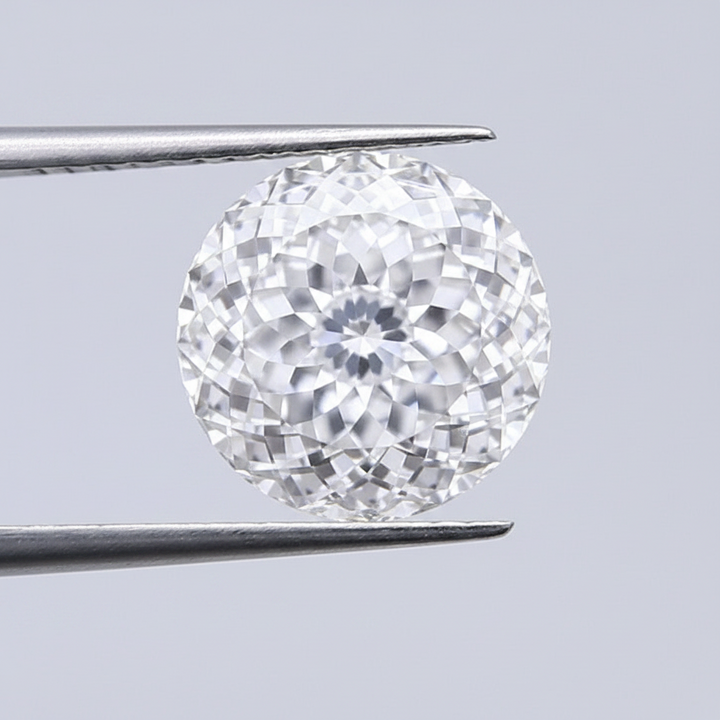 Diamante cultivado em laboratório com lapidação portuguesa de 3,04 quilates, VVS2/E