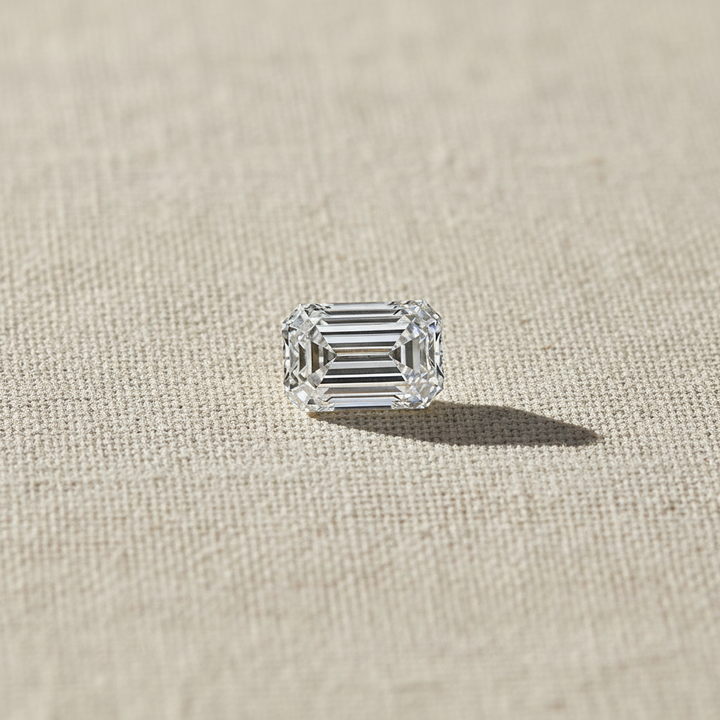 Diamant cultivé en laboratoire taille émeraude de 3,06 carats, VS2/E