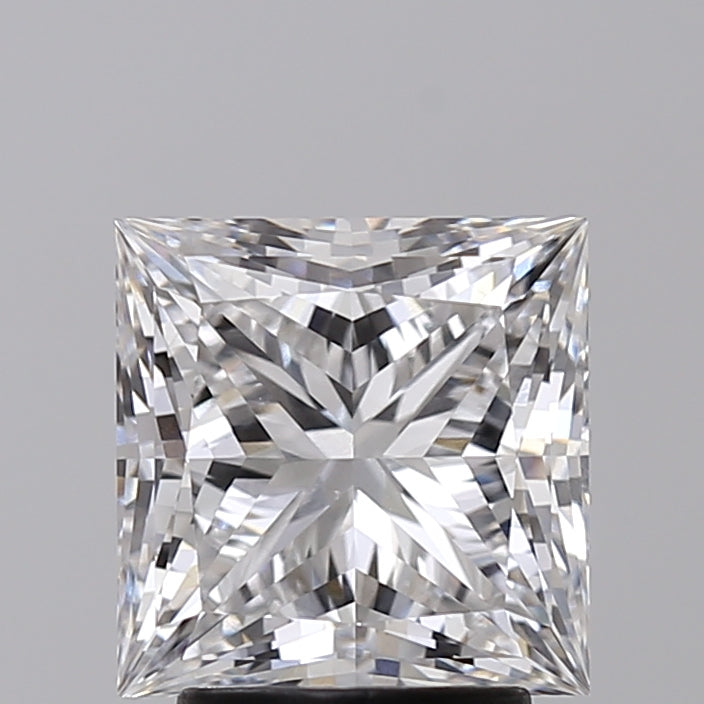 3.10 CT Princess Cut Lab-Grown Diamond - IGI Certified, E Color, VS1 Clarity