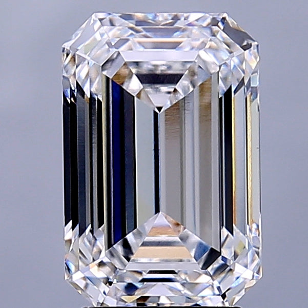 Diamante cultivado em laboratório esmeralda de 3,13 quilates VVS2 D