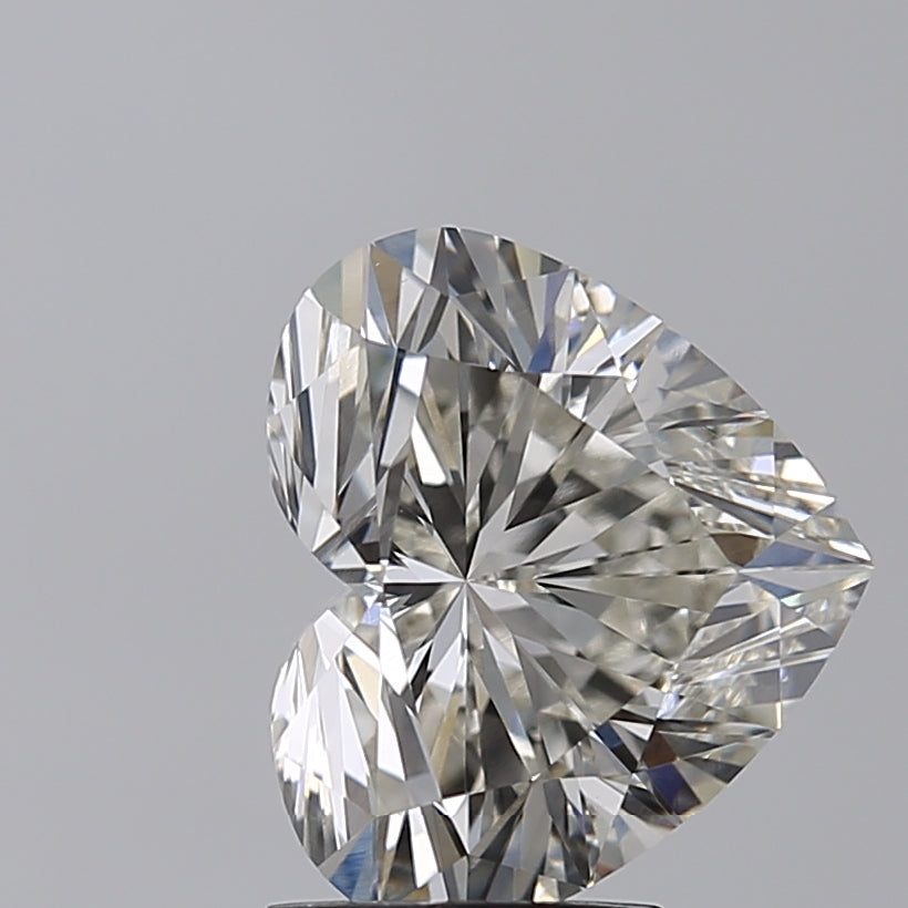 3.14 CT Heart-Cut Lab-Grown Diamond - IGI Certified, I Color, VVS2 Clarity