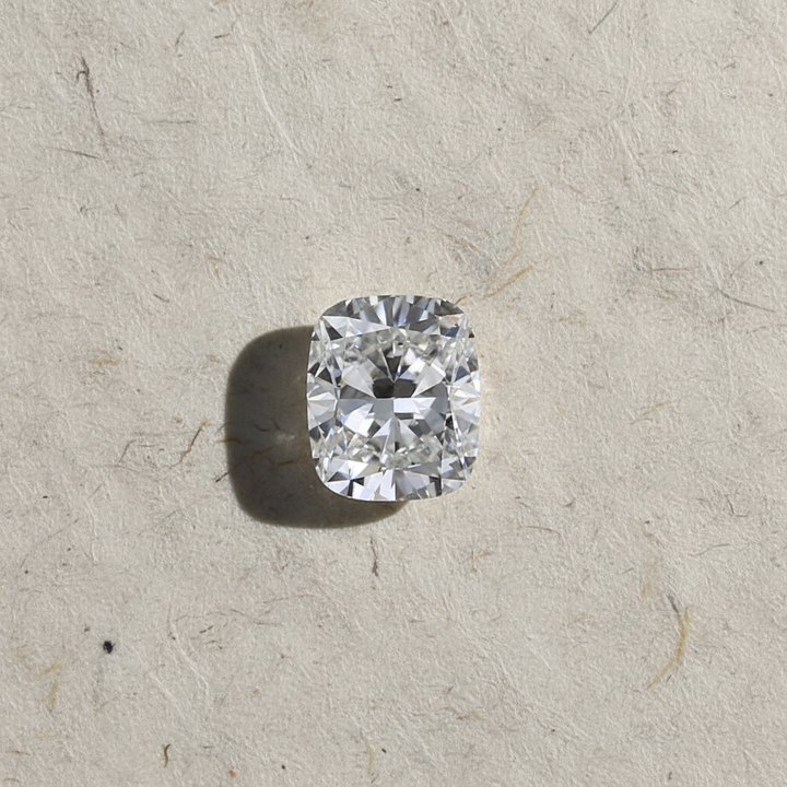 3,20 Karat kissengeschliffener, im Labor gezüchteter Diamant, VS2/G