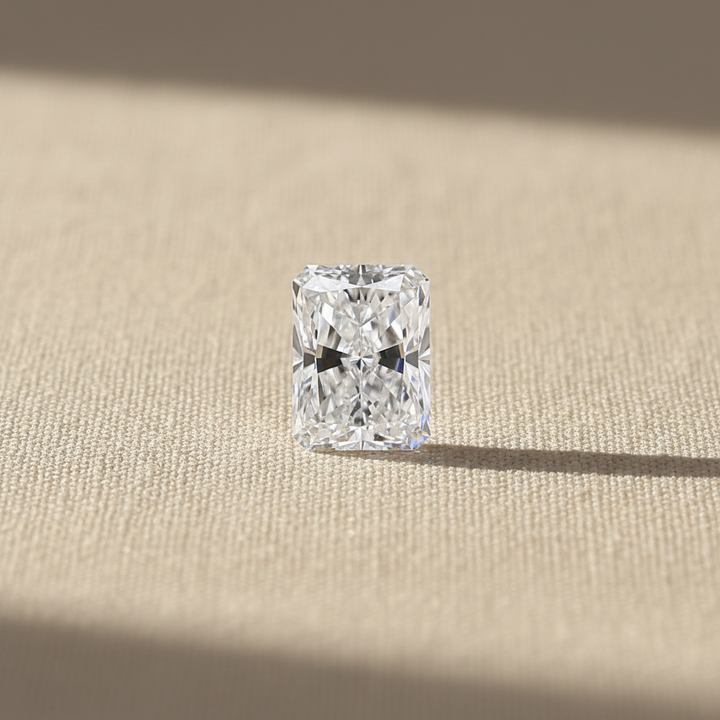 Diamante cultivado en laboratorio de talla radiante de 3,22 quilates, VVS1/E