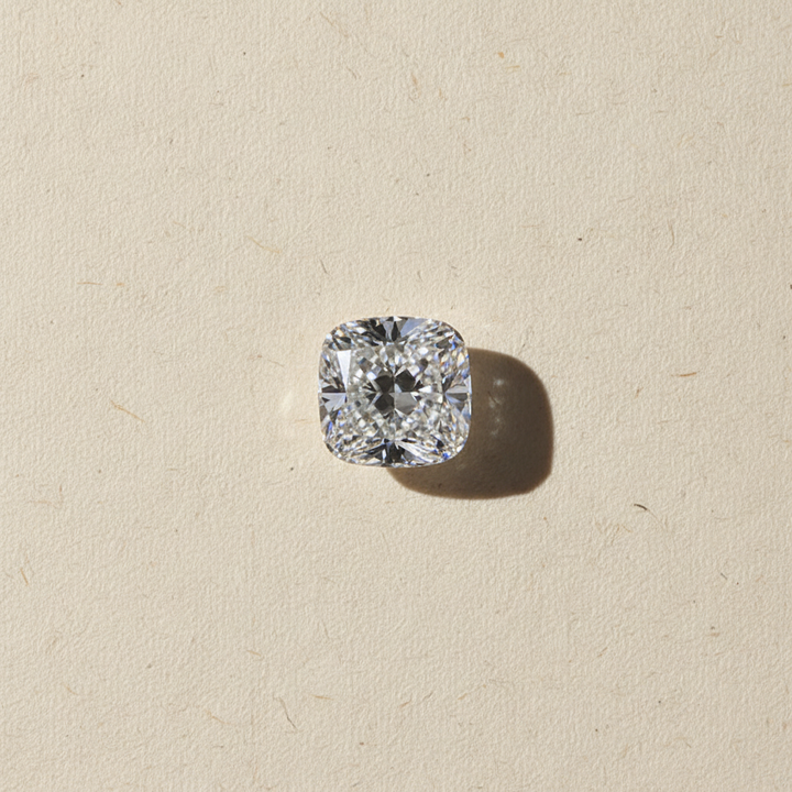 Diamant cultivé en laboratoire taille coussin de 3,30 carats, VVS2/E