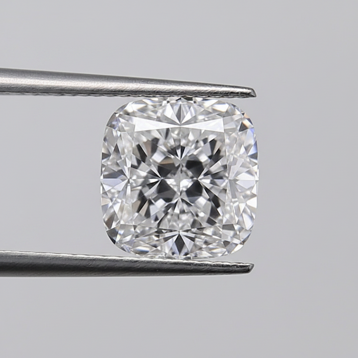Diamant cultivé en laboratoire taille coussin de 3,30 carats, VVS2/E