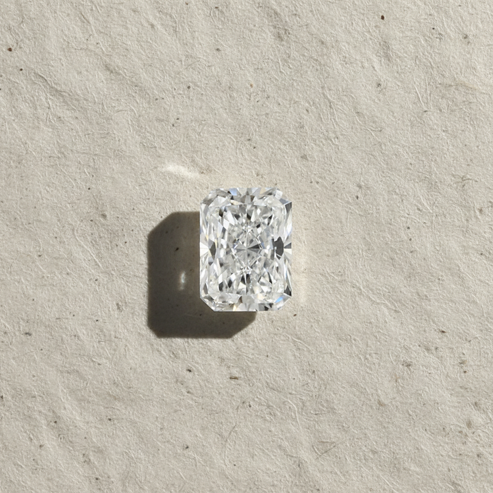 3,49 Karat strahlender, im Labor gezüchteter Diamant, VVS2/D