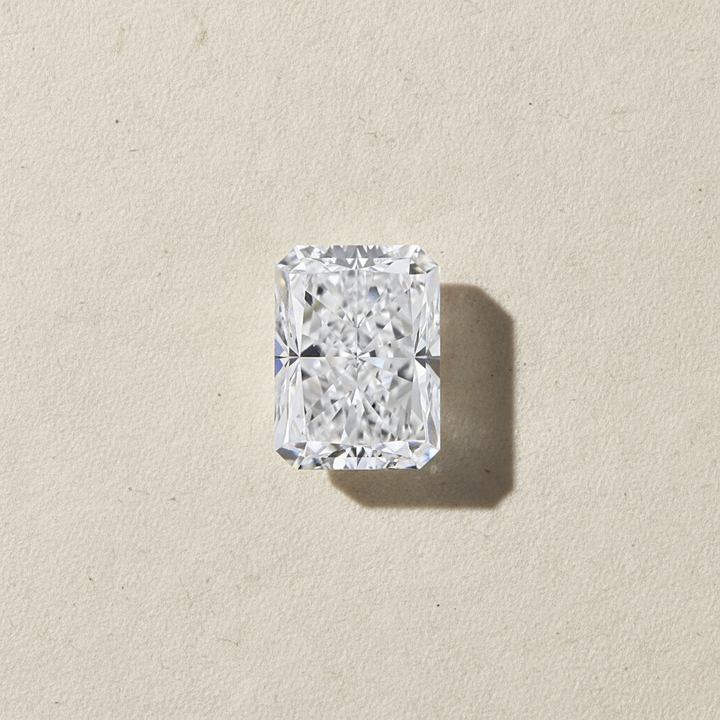 Diamante cultivado en laboratorio de talla radiante de 3,81 quilates, VVS1/E