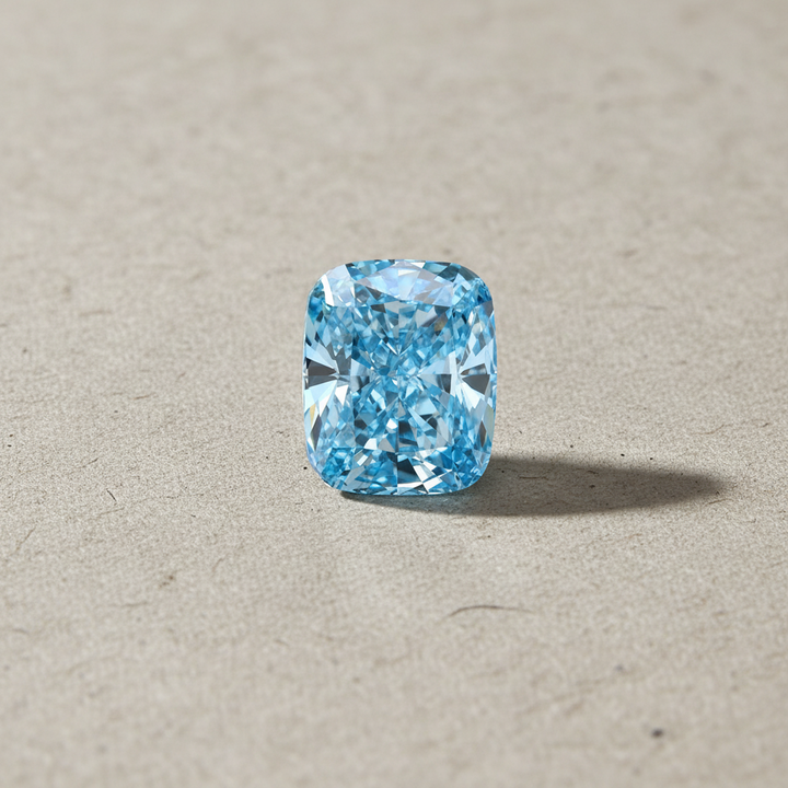 3,83 karaats kussen gemodificeerde lab-grown diamant, VS1/Fancy Vivid Blue