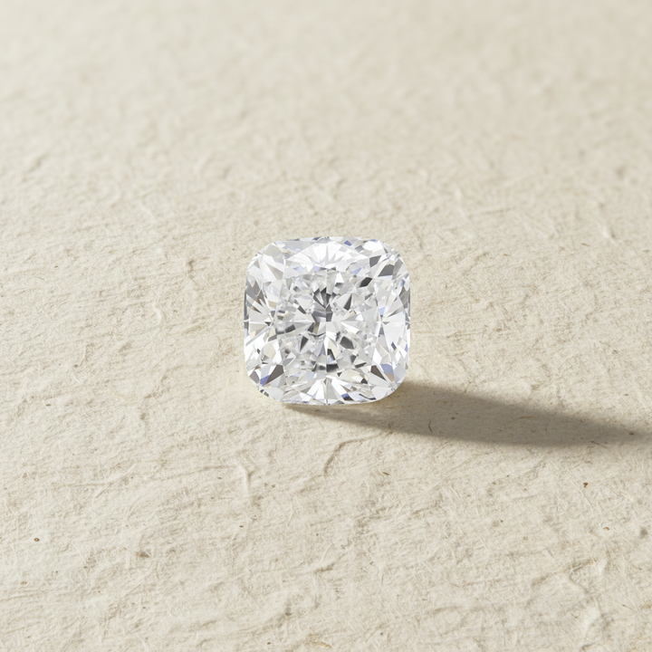 3,96 karaat kussengeslepen laboratorium-gegroeide diamant, VVS1/D