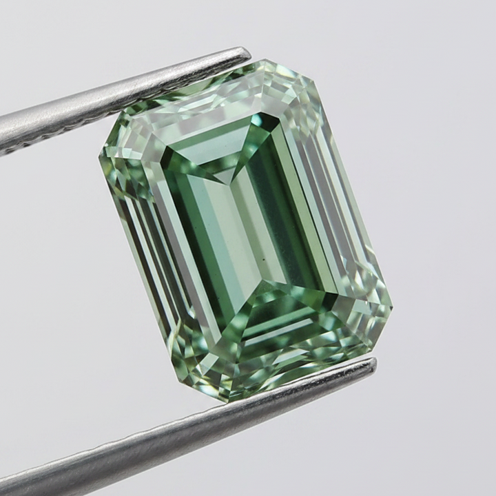 4.00 Carat Emerald Cut Lab Grown Diamond, VS1/Fancy Vivid Green