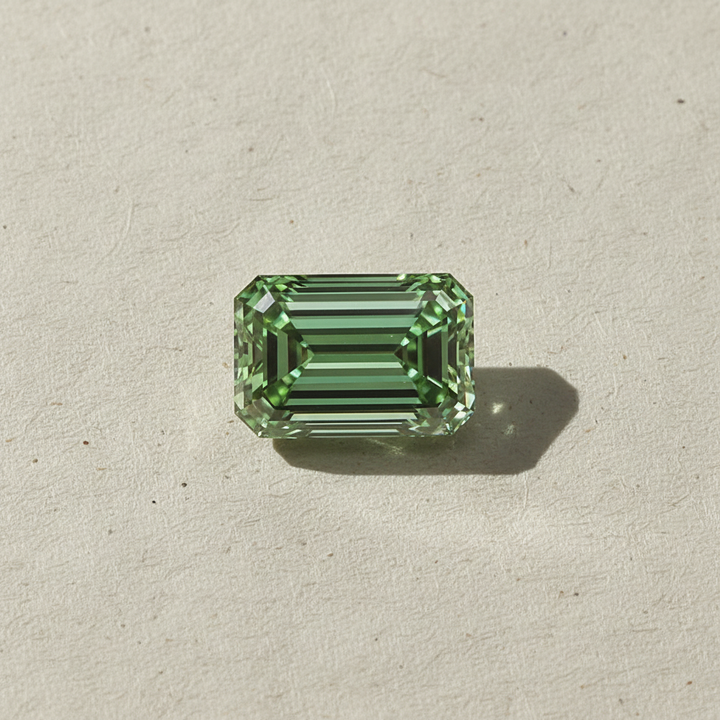 4.01 Carat Emerald Cut Lab Grown Diamond, VS1/Fancy Vivid Green