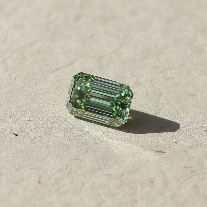 4.01 Carat Emerald Cut Lab Grown Diamond, VS2/Fancy Vivid Green