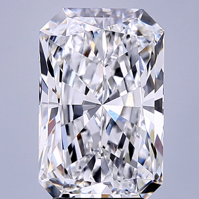 4.02 Carat Radiant Cut Lab Grown Diamond VVS1D 