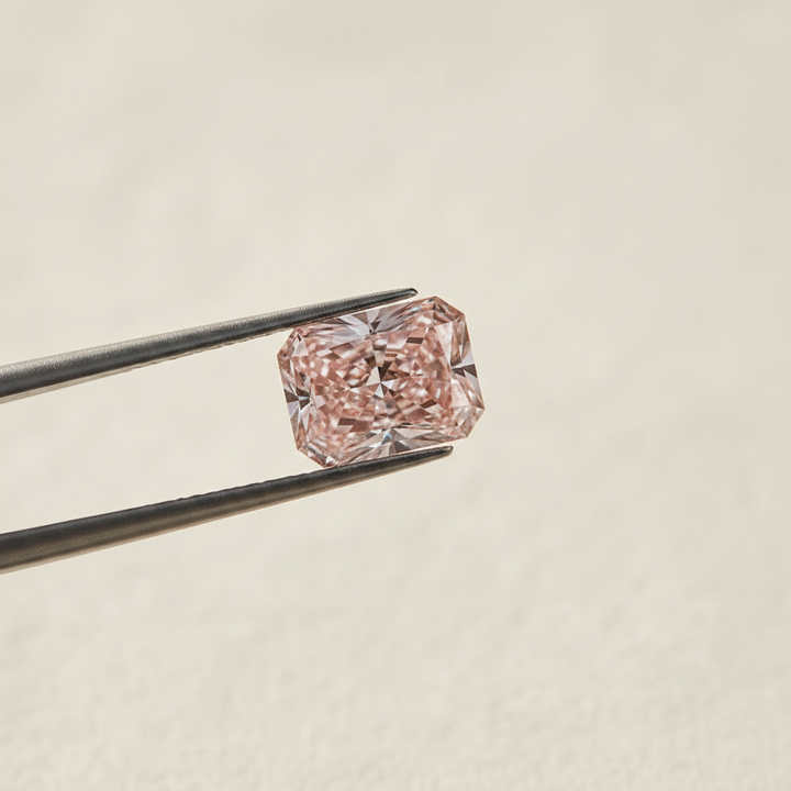 4,03 karaat stralend geslepen lab-grown diamant, VS2/fancy intens roze