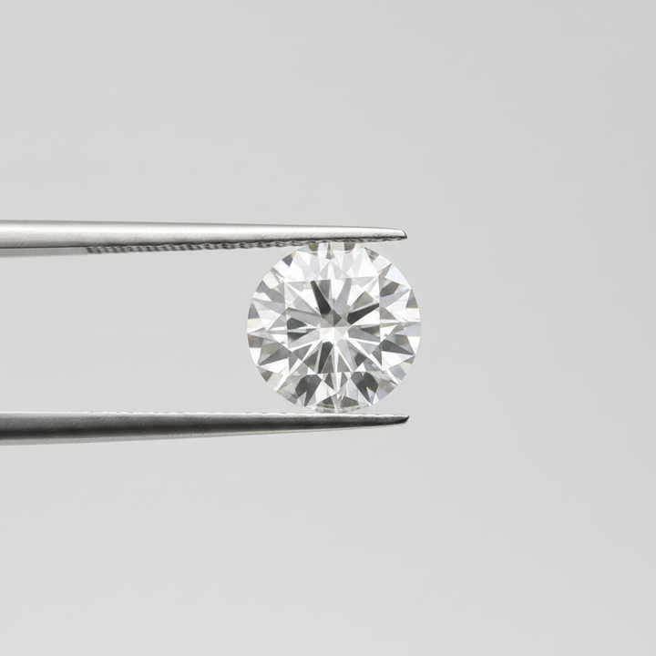IGI Certified 4.04 Ct F Color VVS2 Round CVD Diamond with 10.31mm Diameter