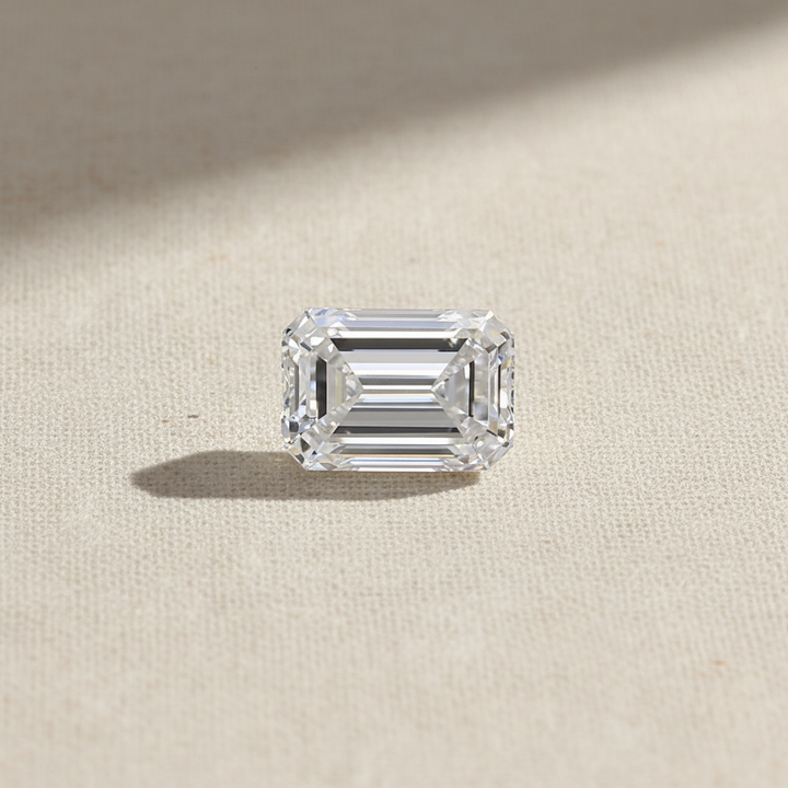 Labordiamant im Smaragdschliff von 4,07 Karat, VS2/D