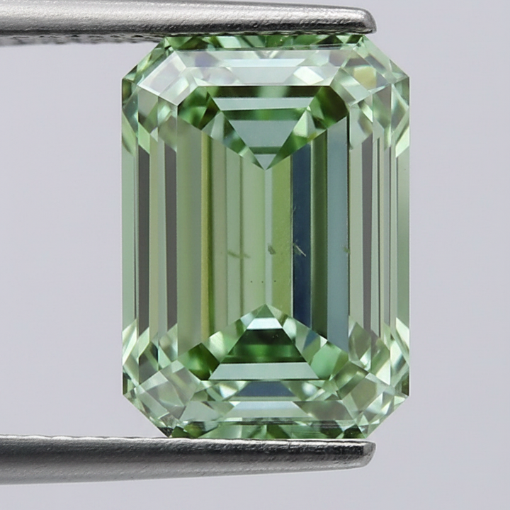 4.07 Carat Emerald Cut Lab Grown Diamond, VS2/Fancy Vivid Green