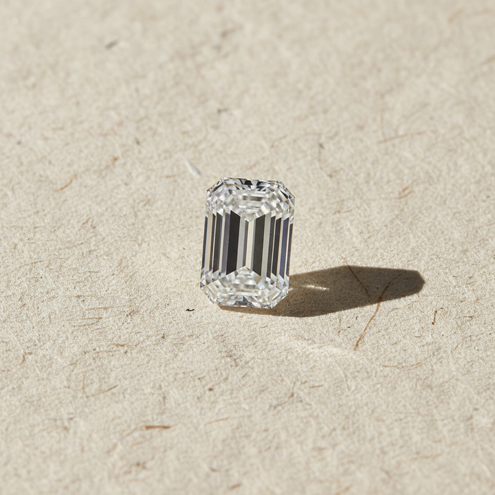 Diamant cultivé en laboratoire taille émeraude de 4,07 carats, VVS1/E
