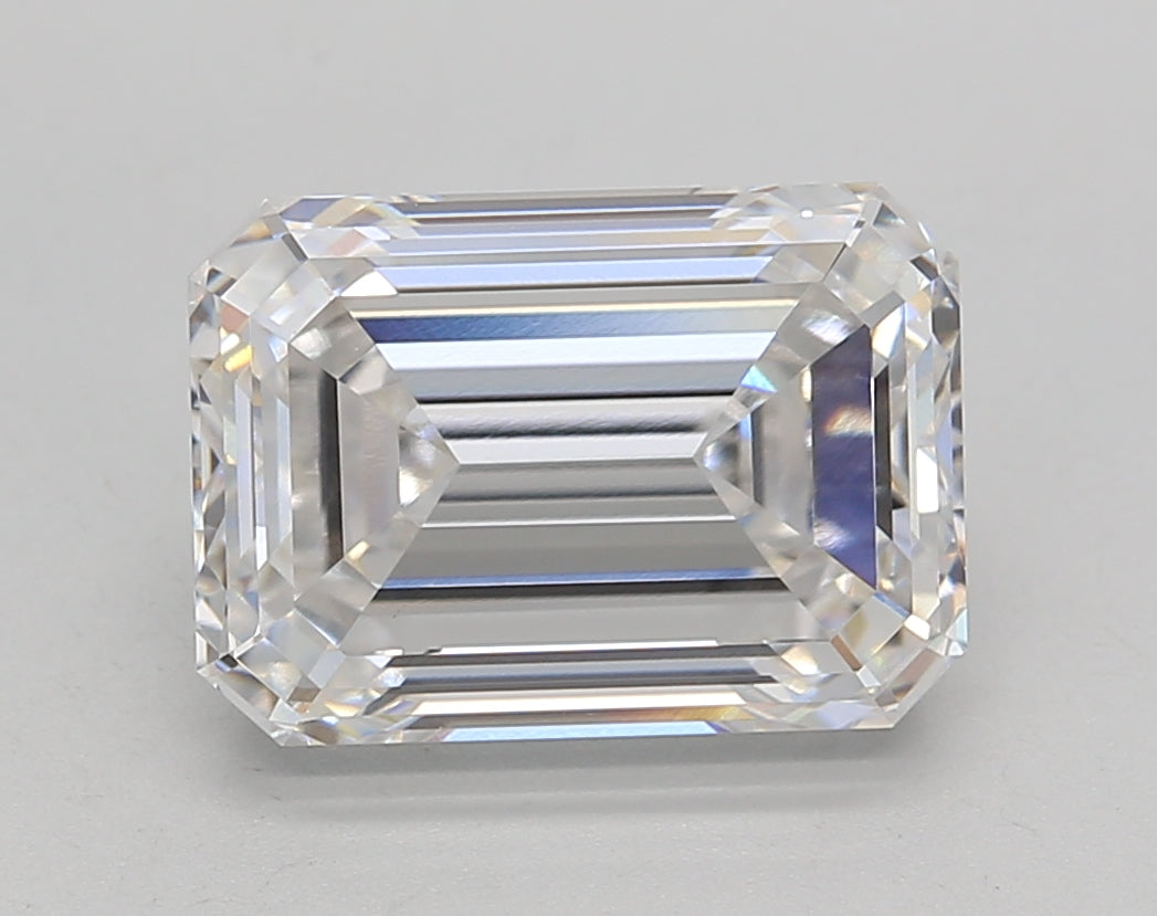 4.10 CT IGI Certified Emerald Cut Lab-Grown Diamond in E Color