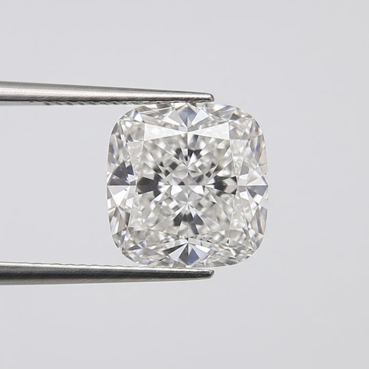 4,10 Karat kissengeschliffener, im Labor gezüchteter Diamant, VS1/F