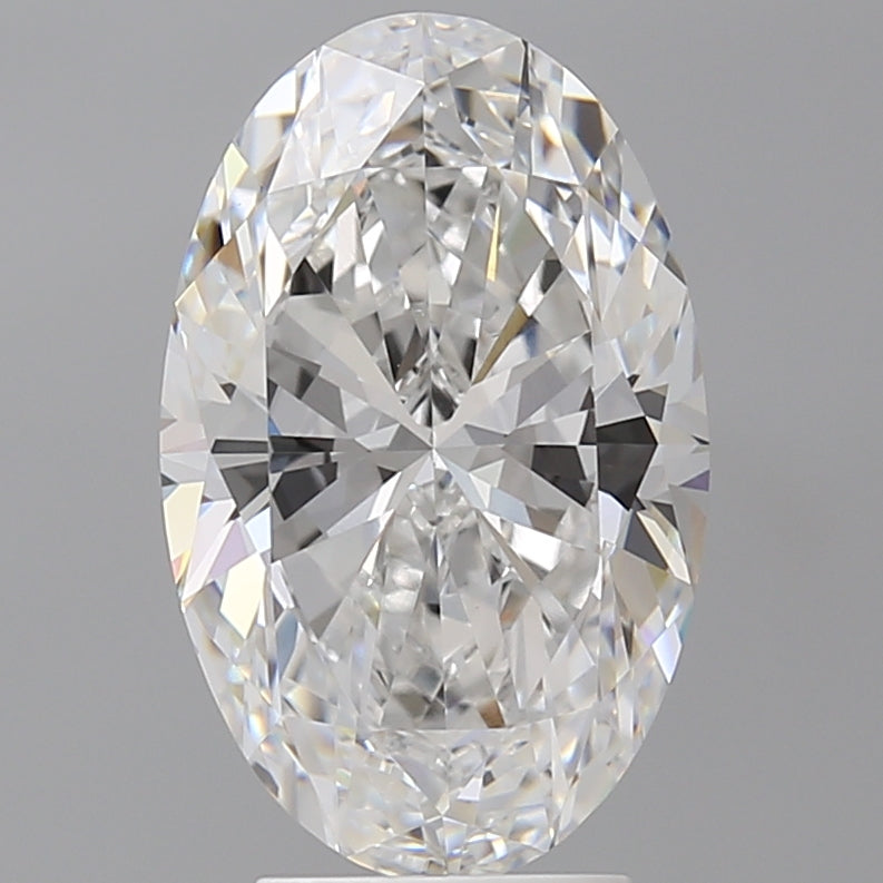 Diamante cultivado en laboratorio de talla ovalada de 4,10 quilates VVS2 D