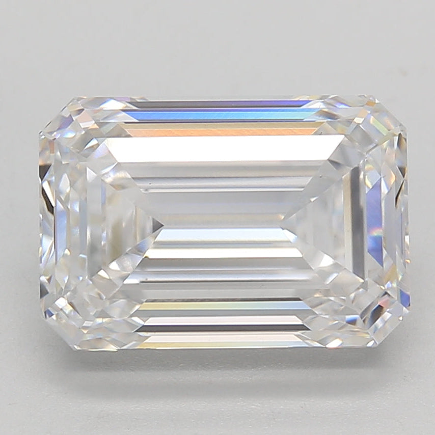 Diamant cultivé en laboratoire taille émeraude de 4,39 carats VS2 F
