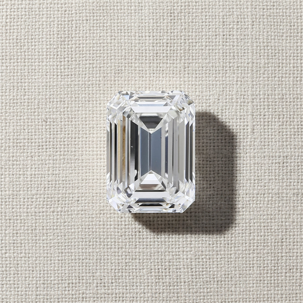 4,53 Karat Lab-Grown-Diamant im Smaragdschliff VS2 E