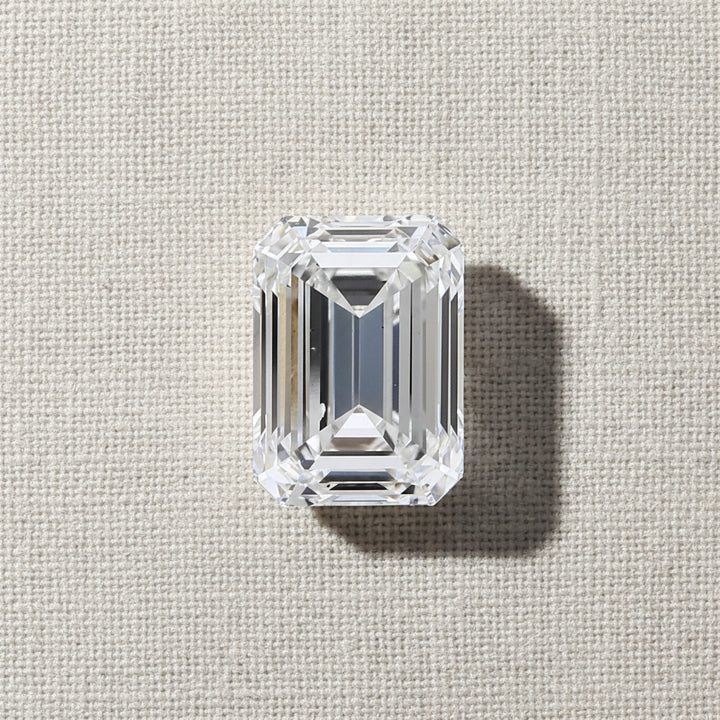 Diamant cultivé en laboratoire taille émeraude de 4,53 carats VS2 E