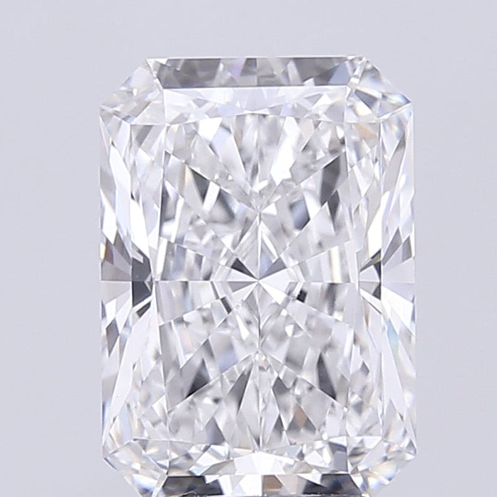 Diamante coltivato in laboratorio con taglio radiante da 4,71 carati VVS1 D