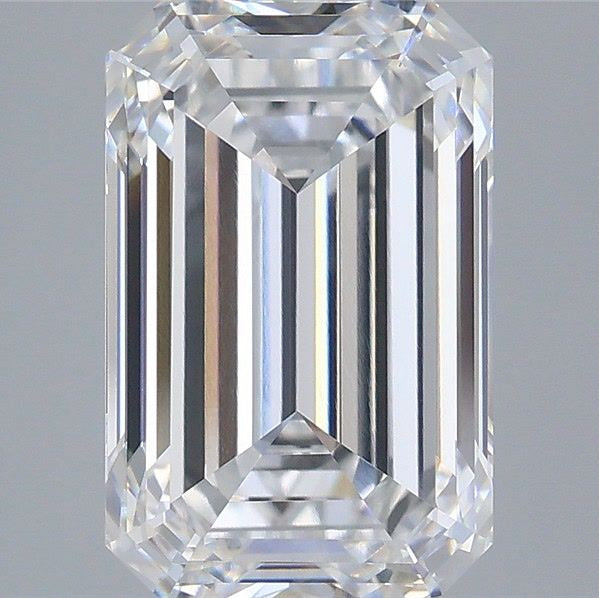 Diamant cultivé en laboratoire taille émeraude de 4,88 carats VVS2D
