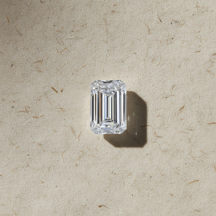 Diamant cultivé en laboratoire taille émeraude de 4,88 carats, VVS2/D