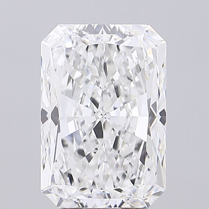 4.97 Carat Radiant Cut Lab Grown Diamond VVS1 E