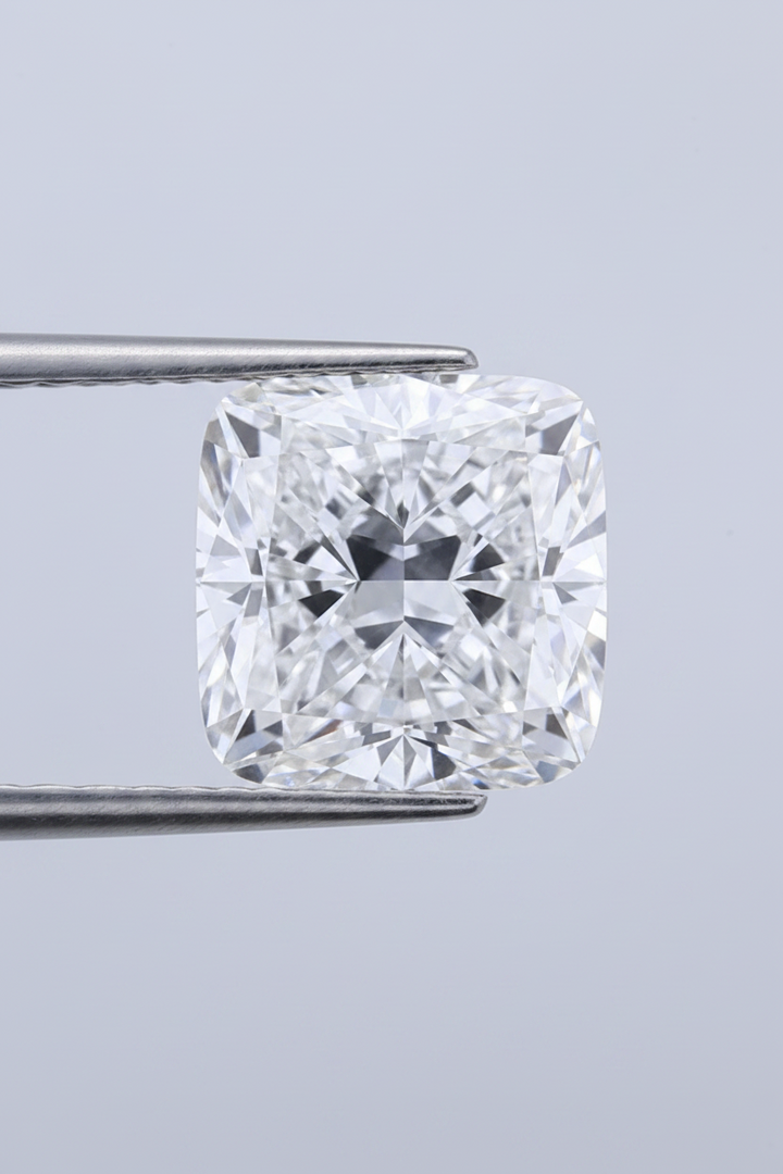 5.02 Carat Cushion Lab Grown Diamond, VVS2/D