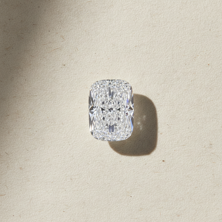 5,01 karaat kussengeslepen laboratorium-gegroeide diamant, VS1/E