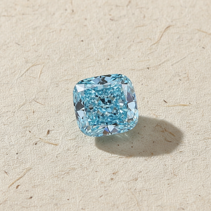 5.01 karaat kussen gemodificeerde lab-grown diamant, VVS2/Fancy Vivid Blue