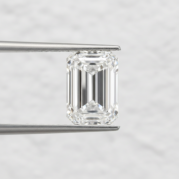 5.01 Carat Emerald Lab Grown Diamond, VVS1/E