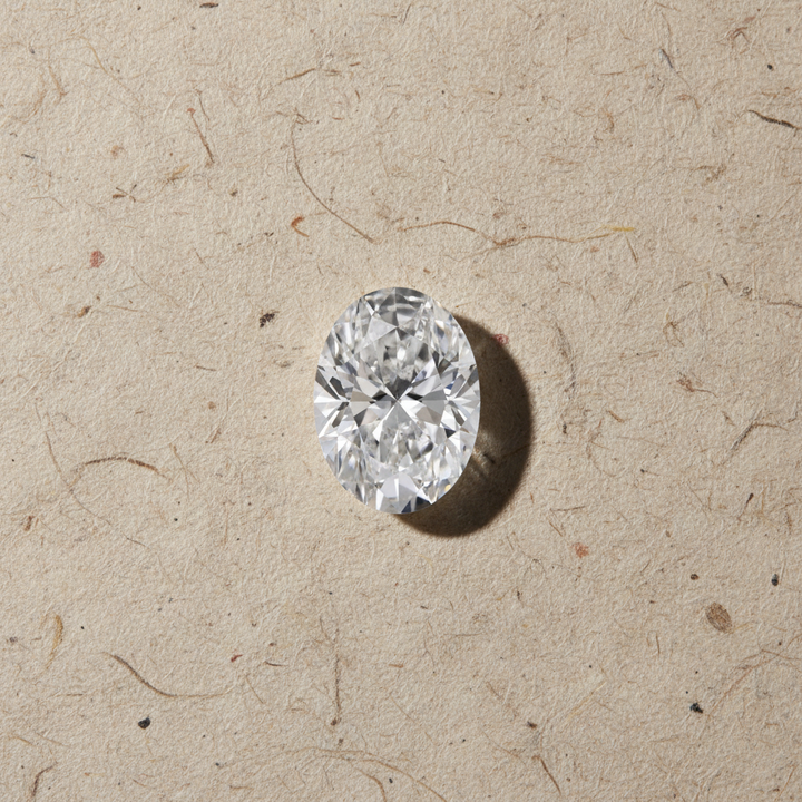 Diamant cultivé en laboratoire de taille ovale de 5,02 carats, VS1/G