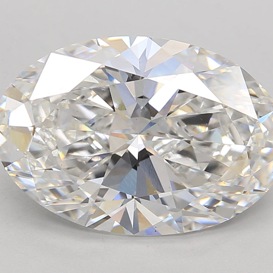 Diamante cultivado en laboratorio de talla ovalada de 5,02 quilates VS2 F
