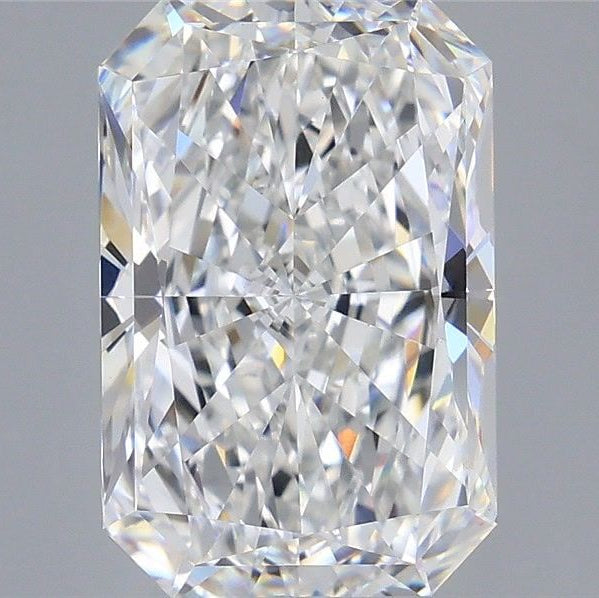 5.02 Carat Radiant Lab Grown Diamond VVS2 E