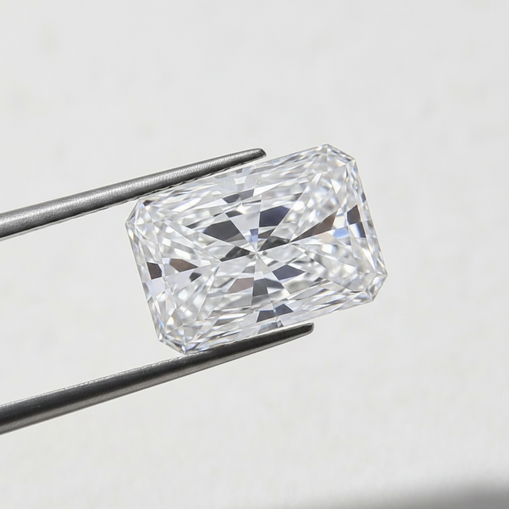 5.03 Carat Radiant Cut Lab Grown Diamond, VVS1/D