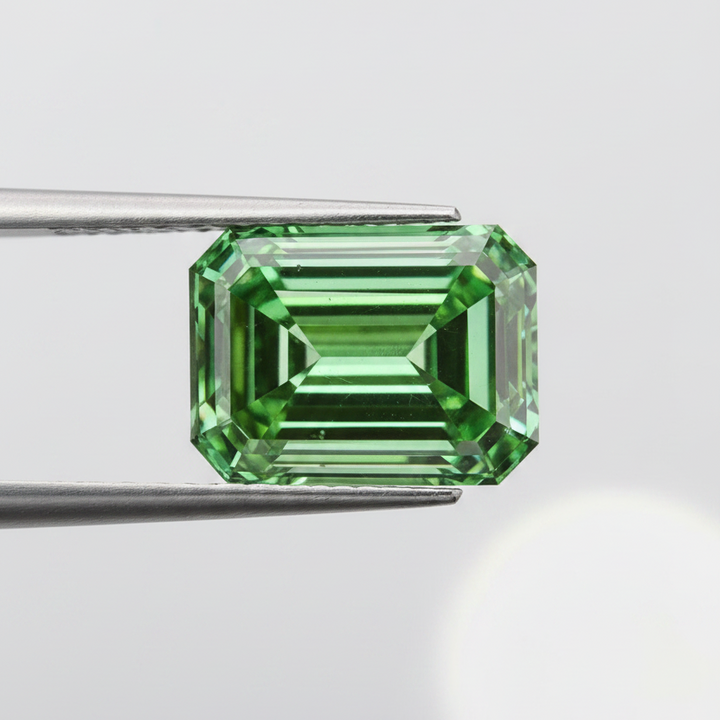 5.05 Carat Emerald Cut Lab Grown Diamond, VS2/Fancy Vivid Green