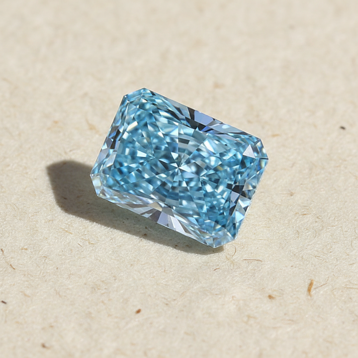 5,05 Karat strahlender, im Labor gezüchteter Diamant, VS1/FANCY VIVID BLUE