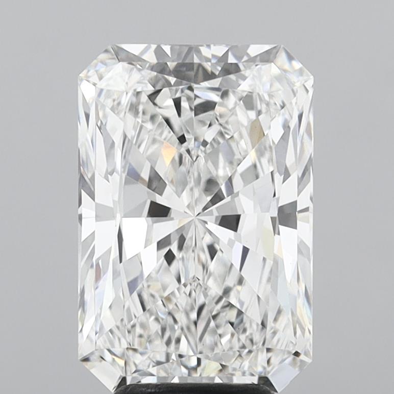5.05 Carat Radiant Lab Grown Diamond VVS2 E