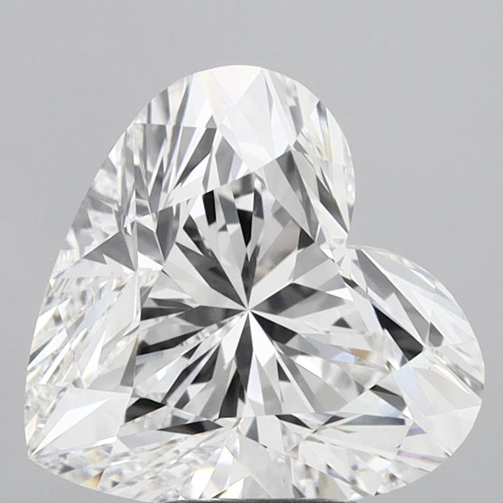Diamant cultivé en laboratoire taille cœur de 5,06 carats VVS2D