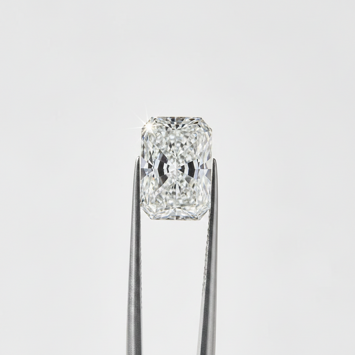 5.09 Carat Radiant Lab Grown Diamond, VS1/E